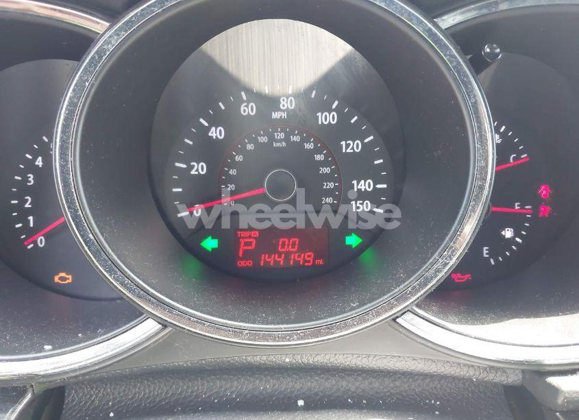 Photo 7 of 2013 Kia Sorento LX (VIN 5XYKT3A62DG339850)