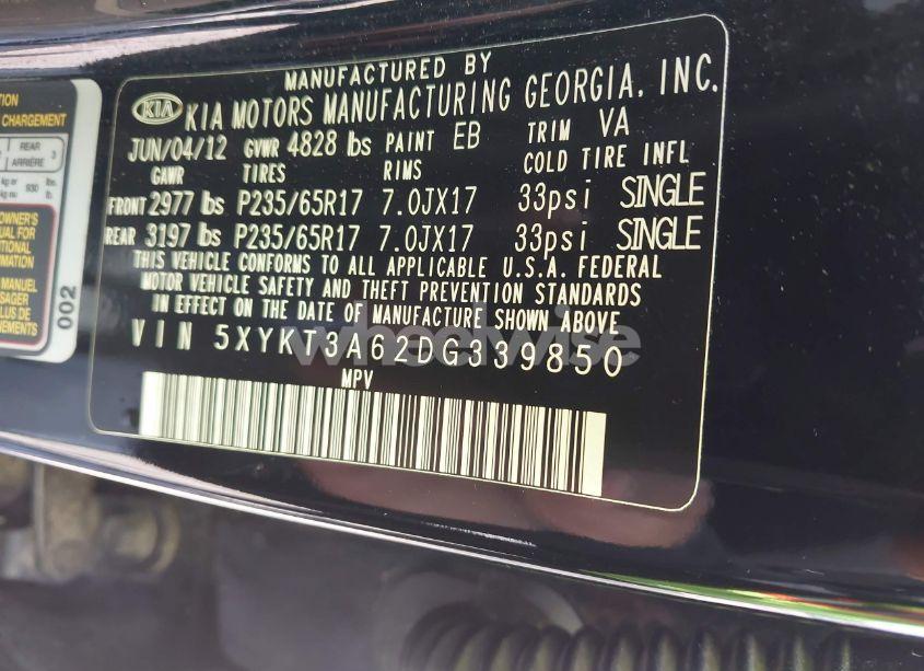 Photo 9 of 2013 Kia Sorento LX (VIN 5XYKT3A62DG339850)