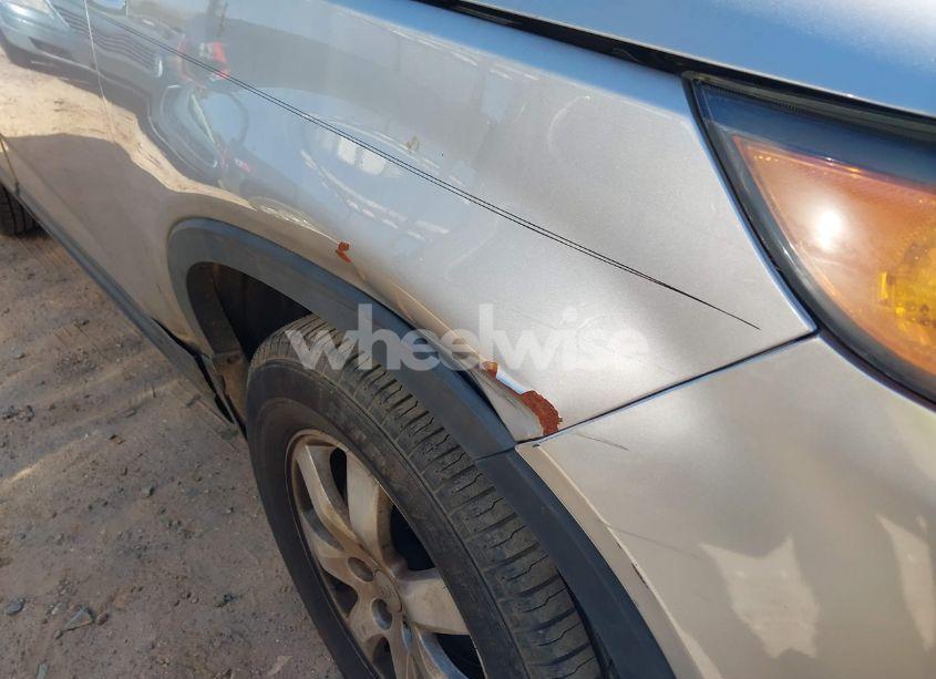 Photo 13 of 2013 Kia Sorento LX (VIN 5XYKT3A62DG364926)