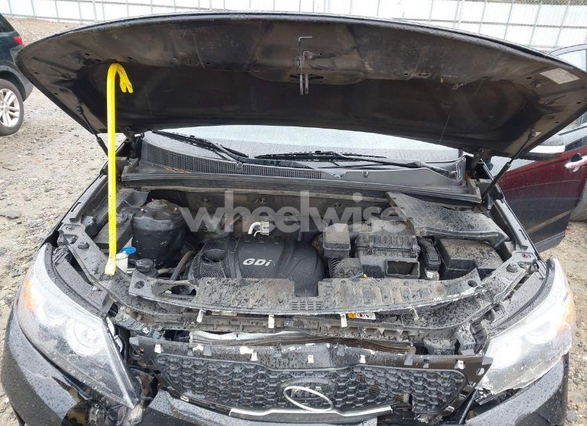 Photo 10 of 2013 Kia Sorento LX (VIN 5XYKT3A62DG394122)