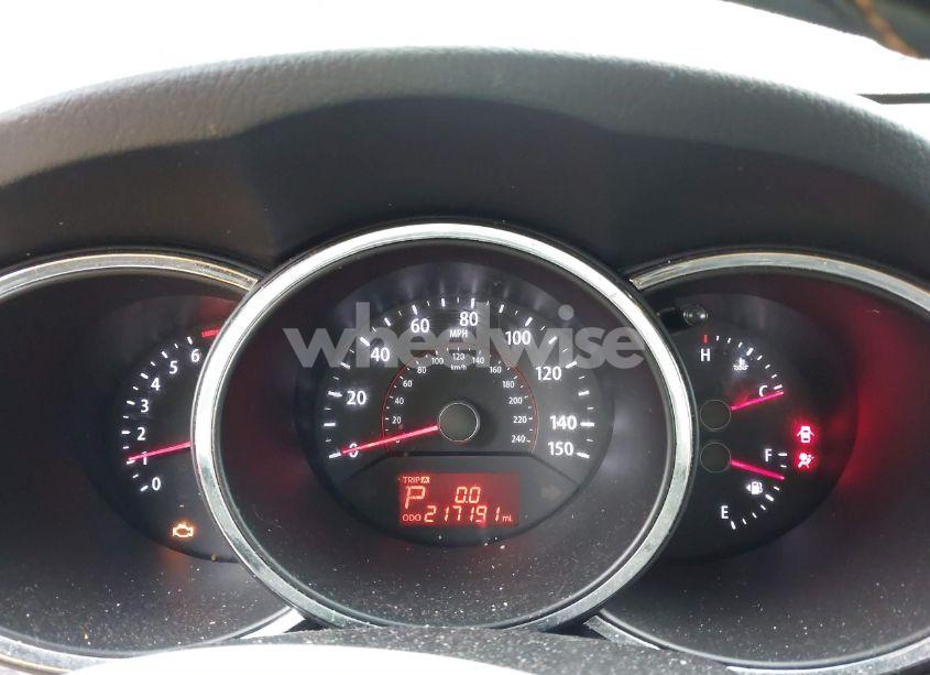 Photo 7 of 2013 Kia Sorento LX (VIN 5XYKT3A62DG394122)