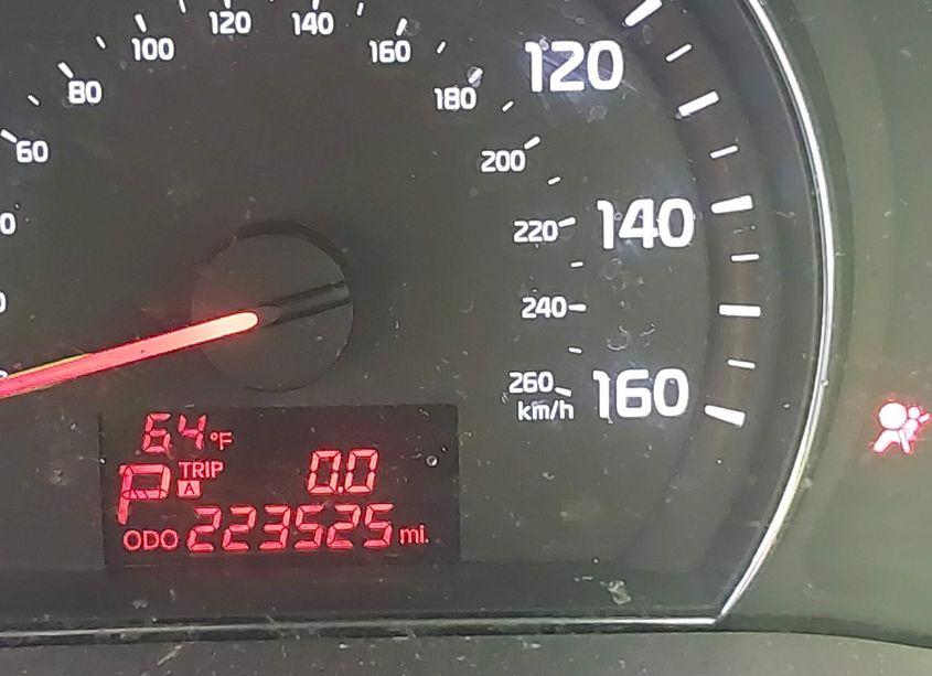 Photo 15 of 2014 Kia Sorento LX (VIN 5XYKT3A62EG504054)