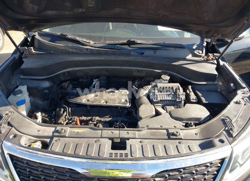 Photo 10 of 2014 Kia Sorento LX (VIN 5XYKT3A62EG544733)