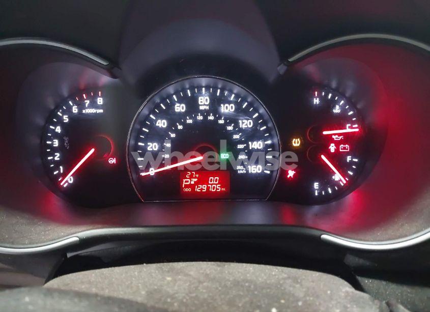 Photo 7 of 2015 Kia Sorento LX (VIN 5XYKT3A62FG575403)