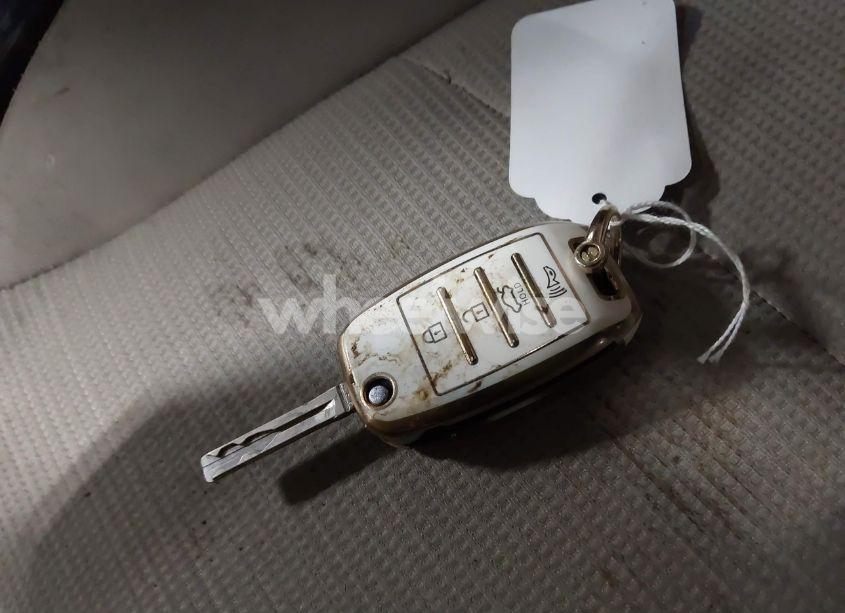 Photo 11 of 2015 Kia Sorento LX (VIN 5XYKT3A62FG584246)