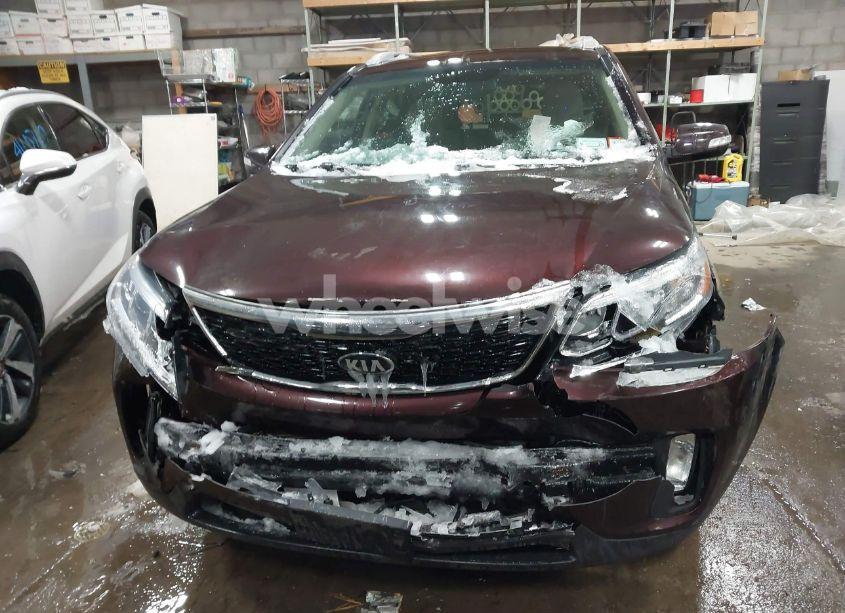 Photo 12 of 2015 Kia Sorento LX (VIN 5XYKT3A62FG584246)