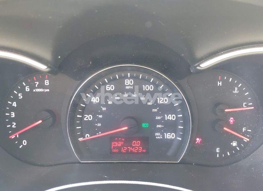 Photo 7 of 2015 Kia Sorento LX (VIN 5XYKT3A62FG587650)