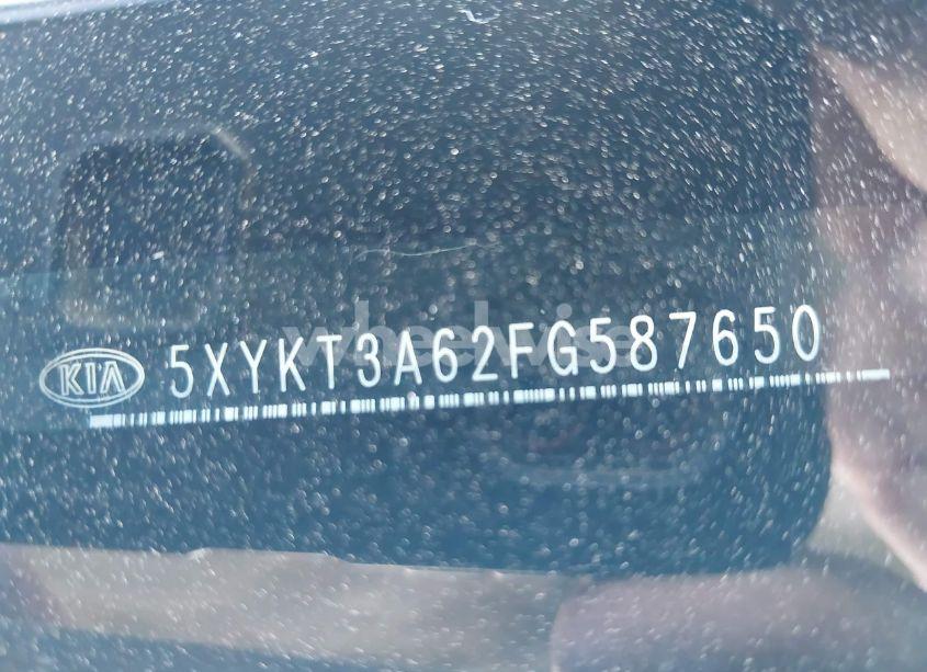 Photo 9 of 2015 Kia Sorento LX (VIN 5XYKT3A62FG587650)