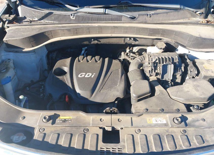 Photo 10 of 2015 Kia Sorento LX (VIN 5XYKT3A62FG590158)