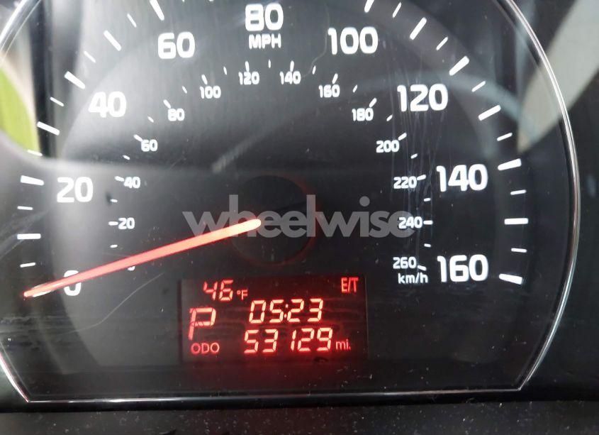 Photo 15 of 2015 Kia Sorento LX (VIN 5XYKT3A62FG644218)