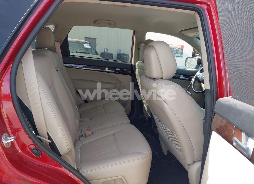 Photo 8 of 2015 Kia Sorento LX (VIN 5XYKT3A62FG644218)