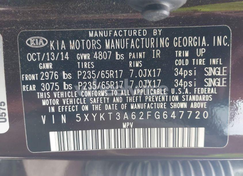 Photo 9 of 2015 Kia Sorento LX (VIN 5XYKT3A62FG647720)