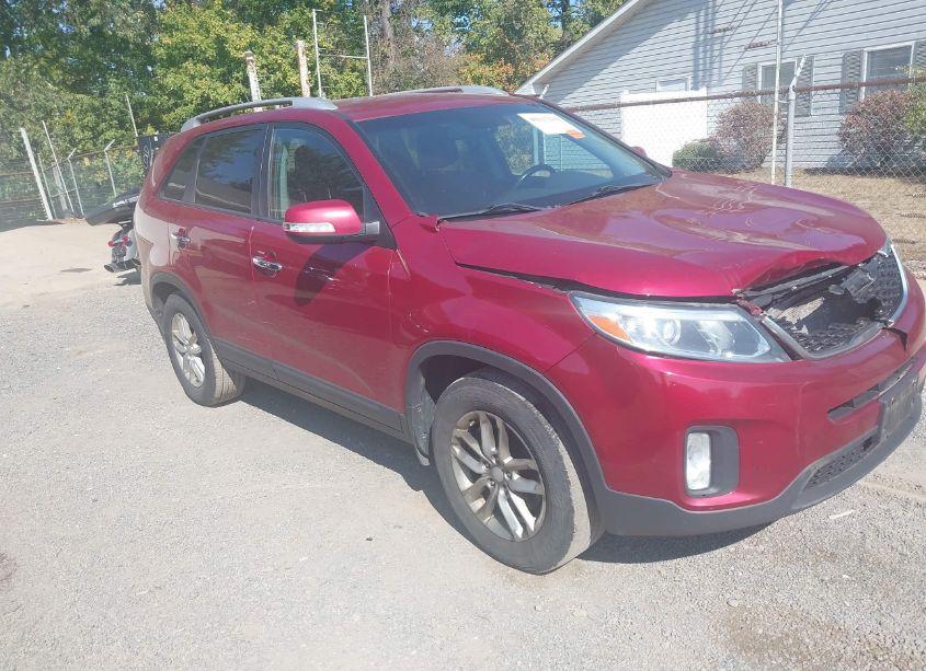 2015 Kia Sorento LX (VIN 5XYKT3A62FG657678) main photo