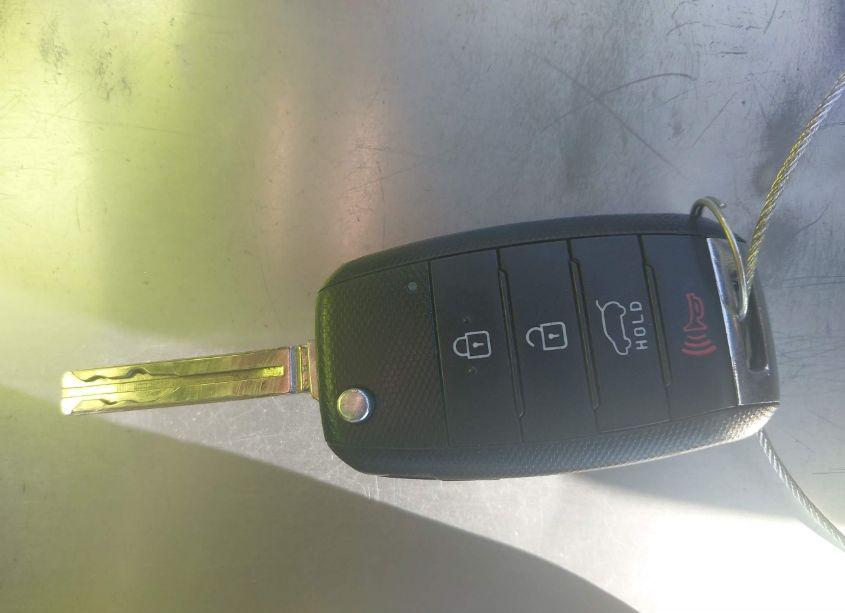 Photo 11 of 2015 Kia Sorento LX (VIN 5XYKT3A62FG657678)