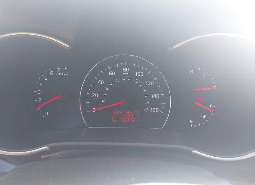 Photo 7 of 2015 Kia Sorento LX (VIN 5XYKT3A62FG657678)