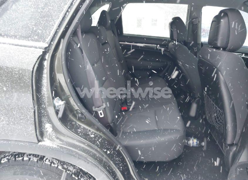 Photo 8 of 2012 Kia Sorento LX (VIN 5XYKT3A63CG207162)