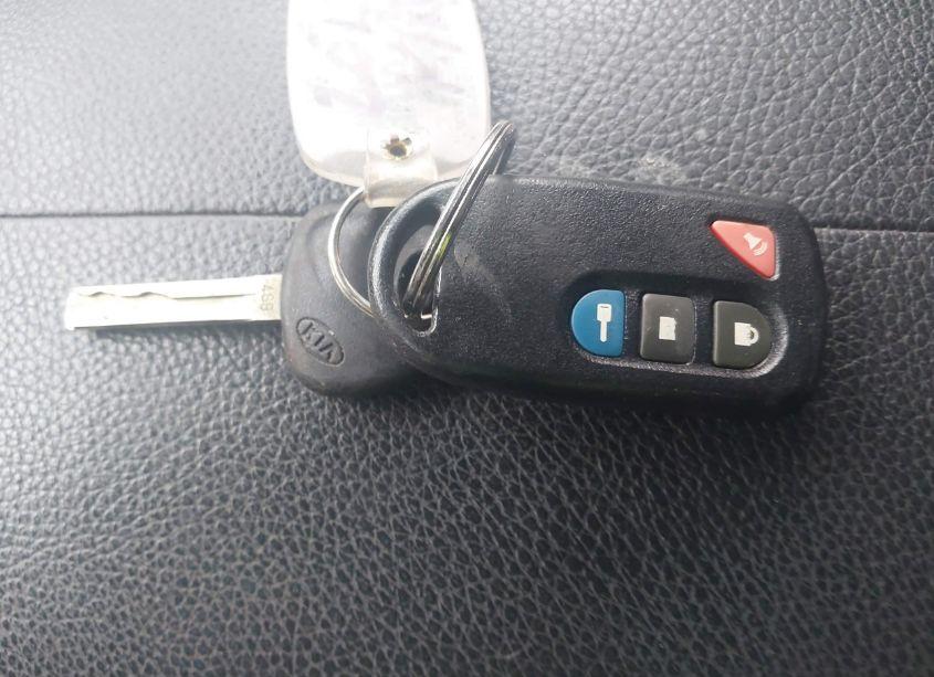 Photo 11 of 2012 Kia Sorento LX (VIN 5XYKT3A63CG286588)