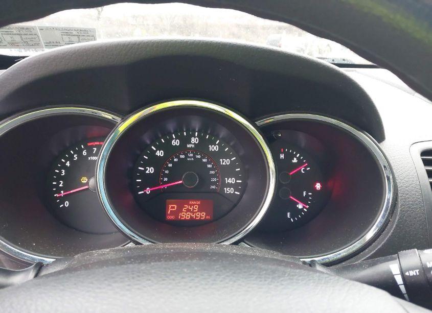 Photo 7 of 2012 Kia Sorento LX (VIN 5XYKT3A63CG286817)