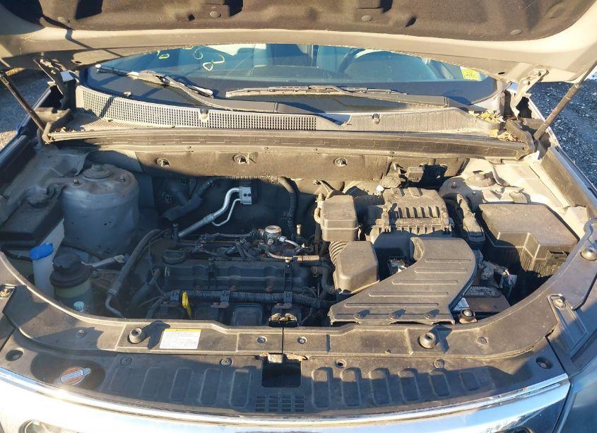 Photo 10 of 2012 Kia Sorento LX (VIN 5XYKT3A63CG294142)