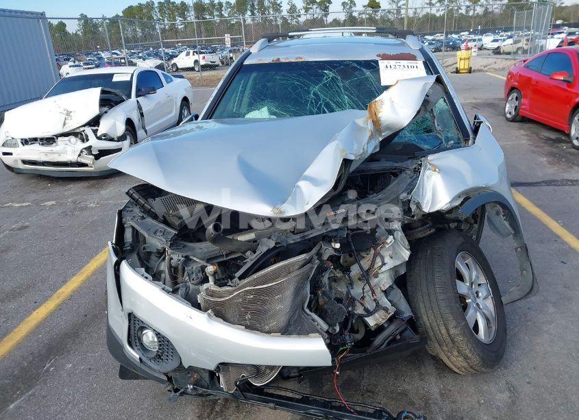 Photo 6 of 2013 Kia Sorento LX (VIN 5XYKT3A63DG381816)