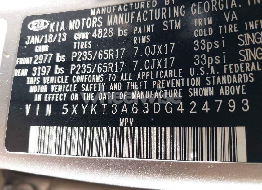 Photo 9 of 2013 Kia Sorento LX (VIN 5XYKT3A63DG424793)