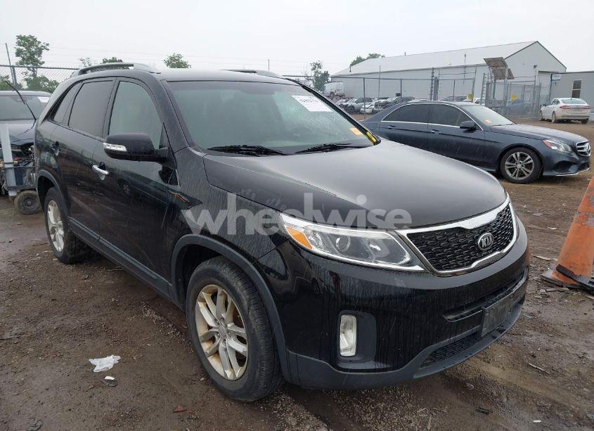 2014 Kia Sorento LX (VIN 5XYKT3A63EG508971) main photo