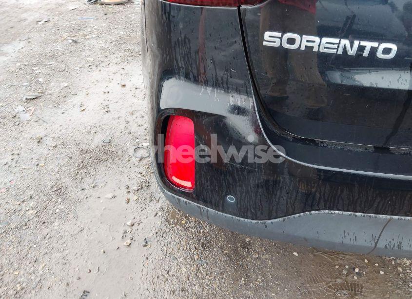 Photo 6 of 2014 Kia Sorento LX (VIN 5XYKT3A63EG508971)