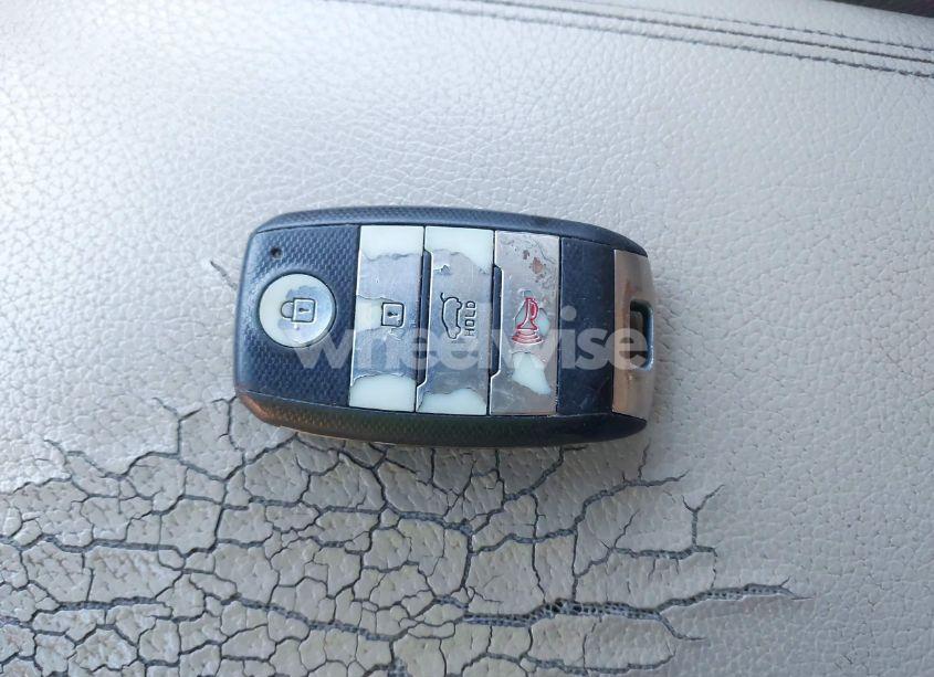 Photo 11 of 2014 Kia Sorento LX (VIN 5XYKT3A63EG538116)