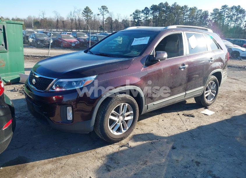 Photo 2 of 2014 Kia Sorento LX (VIN 5XYKT3A63EG538116)