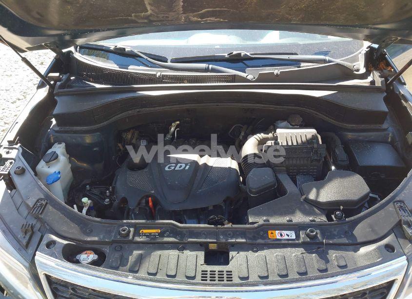 Photo 10 of 2015 Kia Sorento LX (VIN 5XYKT3A63FG580948)