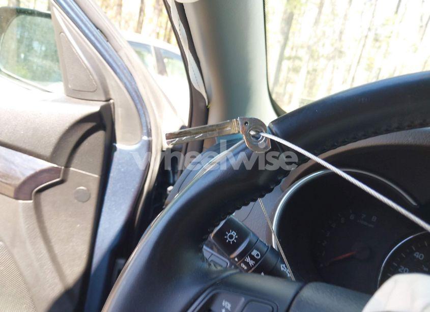 Photo 11 of 2015 Kia Sorento LX (VIN 5XYKT3A63FG580948)