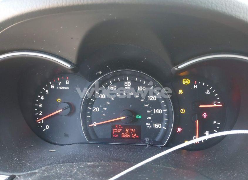 Photo 7 of 2015 Kia Sorento LX (VIN 5XYKT3A63FG580948)