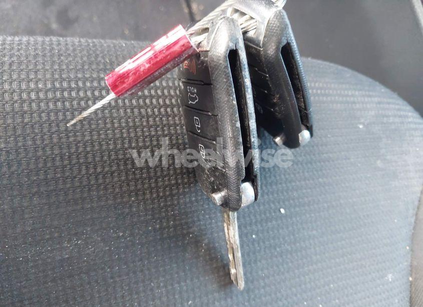 Photo 11 of 2015 Kia Sorento LX (VIN 5XYKT3A63FG602141)