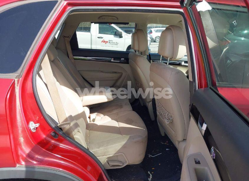 Photo 8 of 2015 Kia Sorento LX (VIN 5XYKT3A63FG602267)