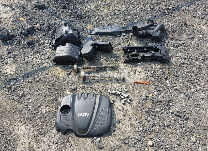 Photo 12 of 2015 Kia Sorento LX (VIN 5XYKT3A63FG630635)