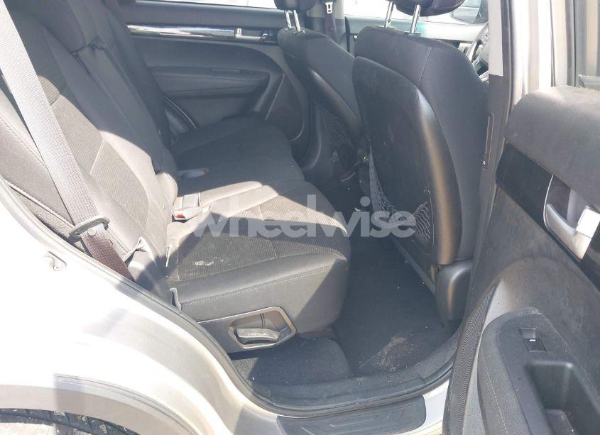 Photo 8 of 2015 Kia Sorento LX (VIN 5XYKT3A63FG661836)