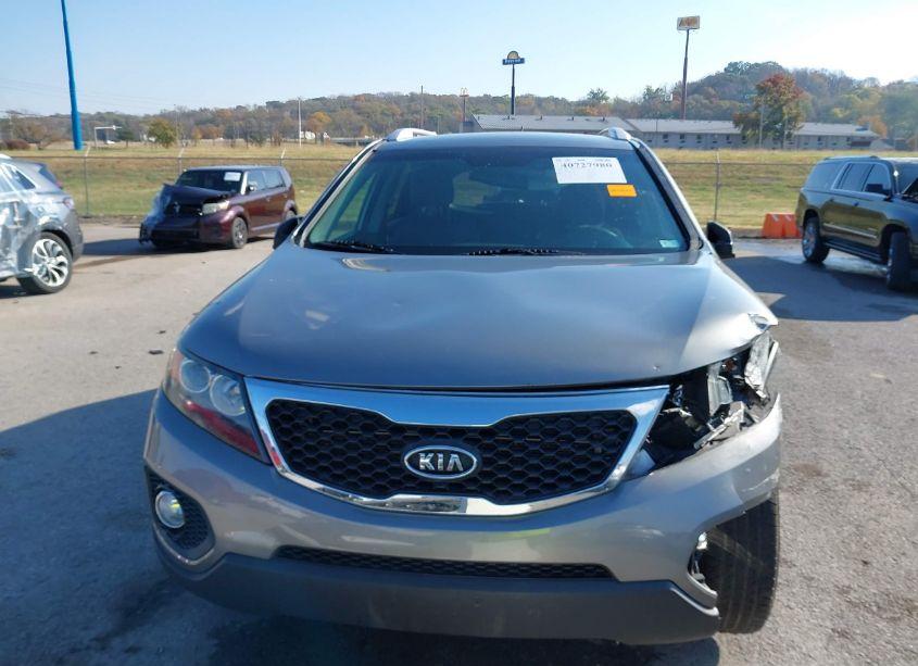Photo 12 of 2012 Kia Sorento LX (VIN 5XYKT3A64CG213309)