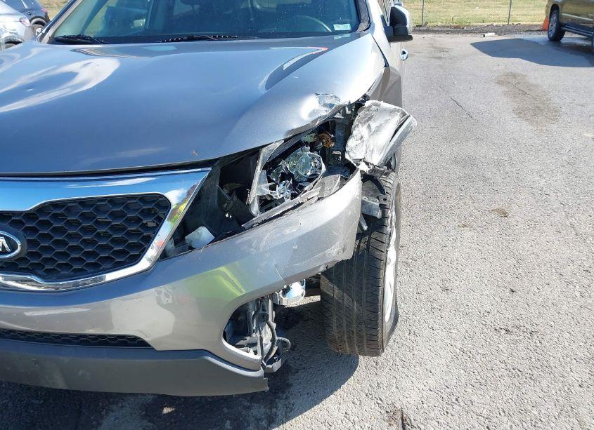 Photo 17 of 2012 Kia Sorento LX (VIN 5XYKT3A64CG213309)