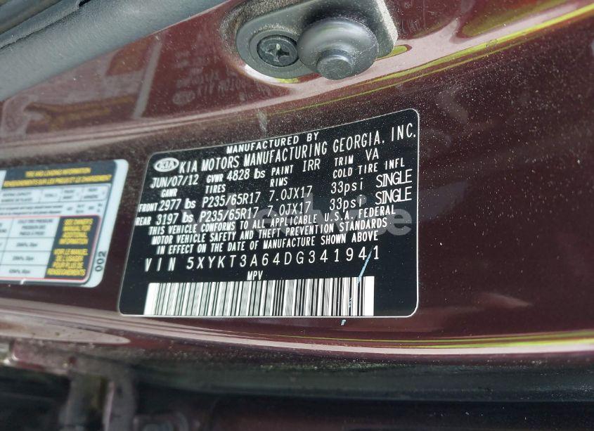 Photo 9 of 2013 Kia Sorento LX (VIN 5XYKT3A64DG341941)