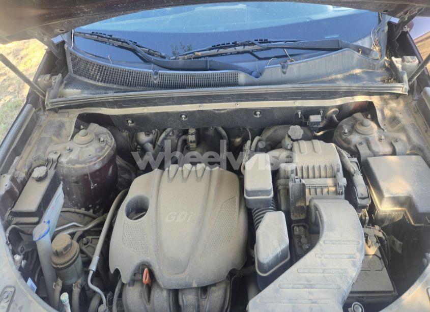 Photo 9 of 2013 Kia Sorento LX (VIN 5XYKT3A64DG362692)