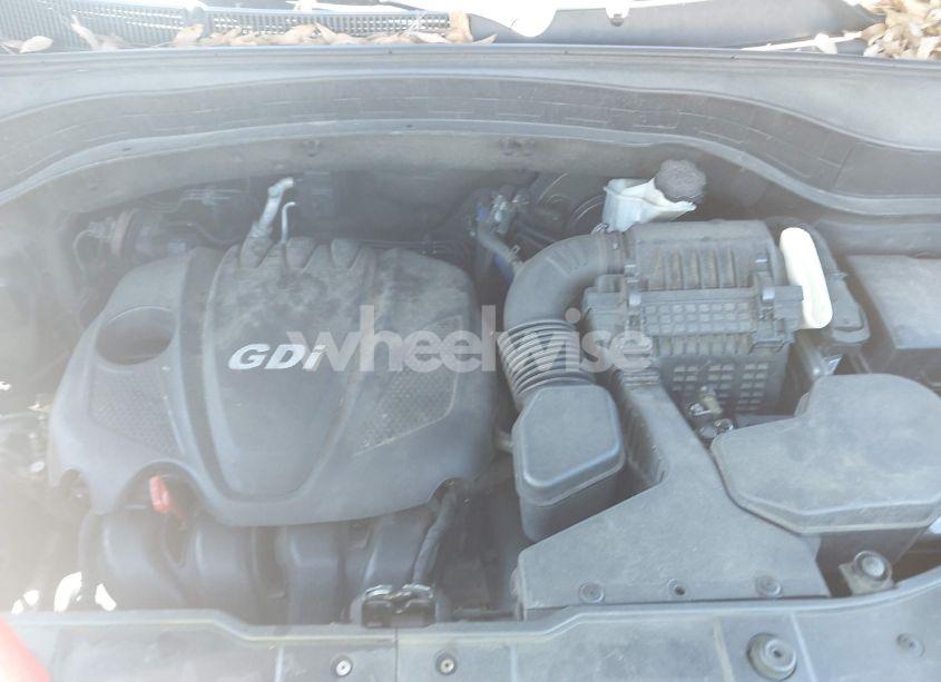 Photo 10 of 2014 Kia Sorento LX (VIN 5XYKT3A64EG501785)