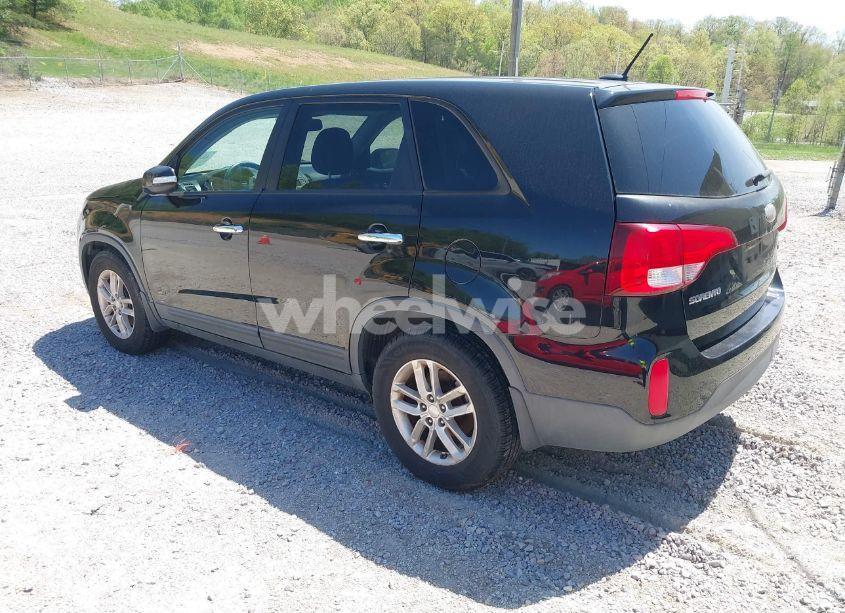 Photo 3 of 2014 Kia Sorento LX (VIN 5XYKT3A64EG508333)