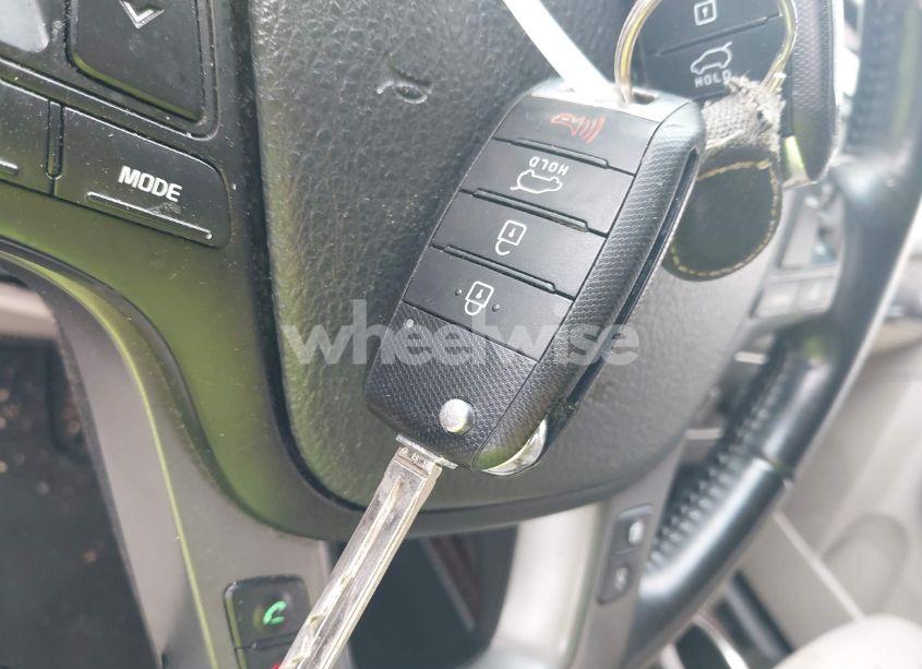 Photo 11 of 2015 Kia Sorento LX (VIN 5XYKT3A64FG571319)