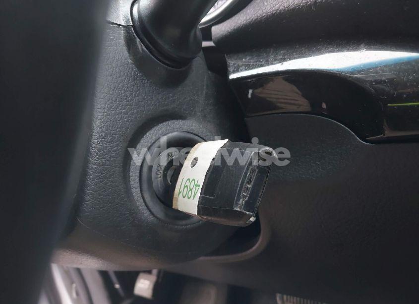 Photo 11 of 2015 Kia Sorento LX (VIN 5XYKT3A64FG576813)