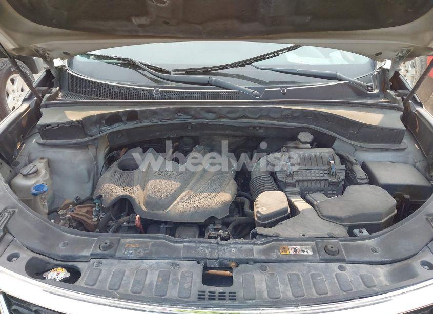 Photo 10 of 2015 Kia Sorento LX (VIN 5XYKT3A64FG592719)