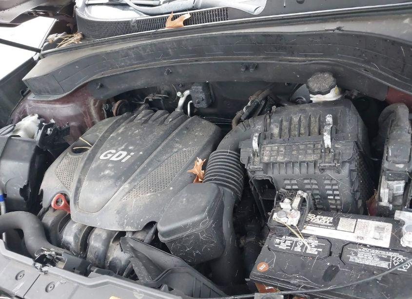 Photo 10 of 2015 Kia Sorento LX (VIN 5XYKT3A64FG596253)