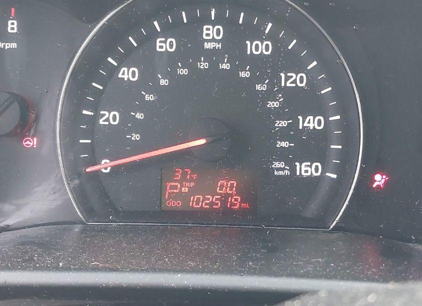 Photo 15 of 2015 Kia Sorento LX (VIN 5XYKT3A64FG596253)