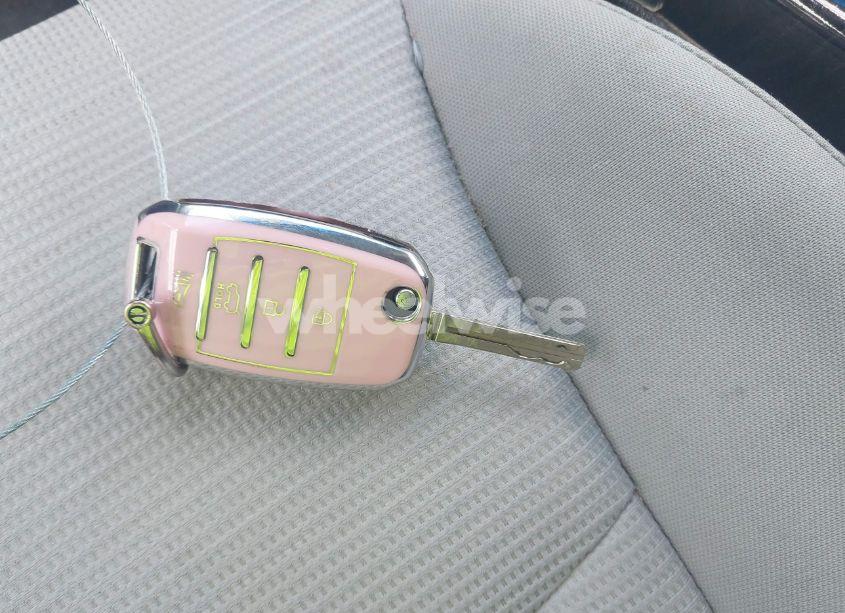 Photo 11 of 2015 Kia Sorento LX (VIN 5XYKT3A64FG611172)