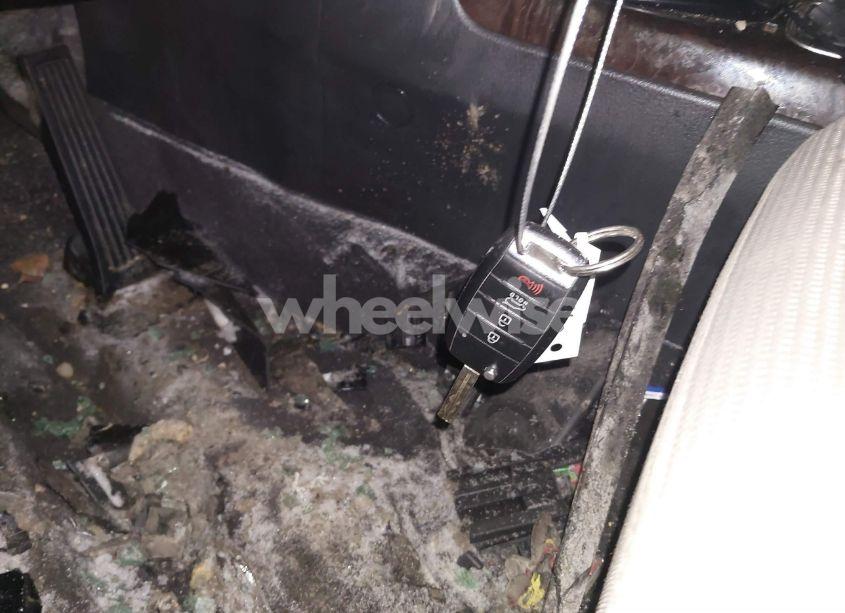 Photo 11 of 2015 Kia Sorento LX (VIN 5XYKT3A64FG643426)