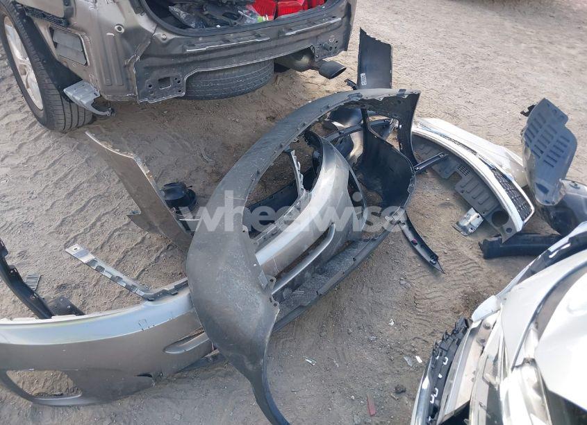 Photo 12 of 2015 Kia Sorento LX (VIN 5XYKT3A64FG657620)